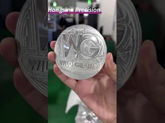 금속 및 청동으로 가공된 부품